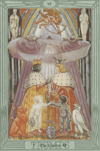 Carta Lovers, Os Amantes, do Tarot de Thoth, com figuras humanas, animais e objetos em uma cena simbólica.